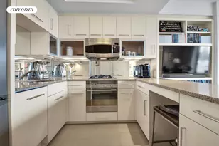 7 Beekman Pl, New York City, NY 10022 - Photo 18