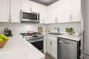 145 Park Pl, New York City, NY 11217 - Photo 4