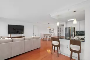 455 Main St, New York, NY 10044 - Photo 2