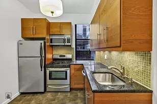 105 E 15th St, New York City, NY 10003 - Photo 12