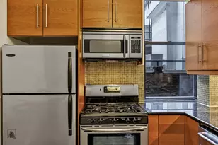 105 E 15th St, New York City, NY 10003 - Photo 14