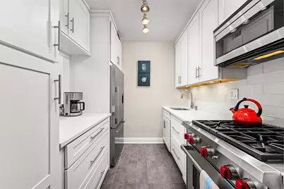 400 E 56th Street #17G, New York City, NY 10022 - Photo 4