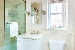 530 E 72nd St, New York City, NY 10021 - Photo 10