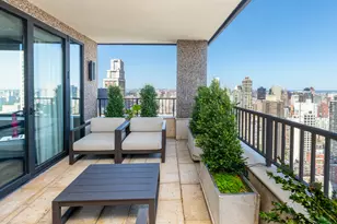 117 E 57th St, New York City, NY 10022 - Photo 28