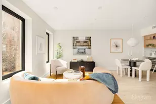 221 E 48th St, New York City, NY 10017 - Photo 6