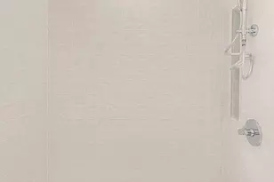 221 E 48th St, New York City, NY 10017 - Photo 14