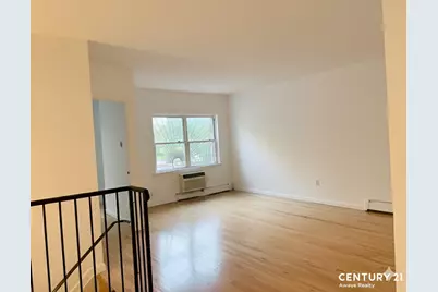 107A Suydam Street, New York City, NY 11221 - Photo 4