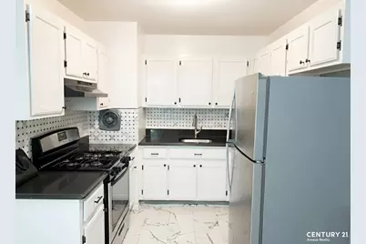 107A Suydam Street, New York City, NY 11221 - Photo 2