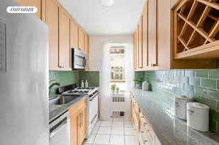 210 Congress St, New York City, NY 11201 - Photo 4