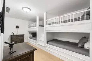 1 Central Park S, New York City, NY 10019 - Photo 14