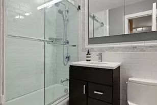 196 E 75th St, New York City, NY 10021 - Photo 8