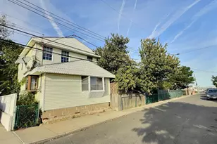 8-15 Walton Rd, New York City, NY 11693 - Photo 1