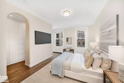 24 W 70th Street #PH4, New York City, NY 10023 - Photo 20