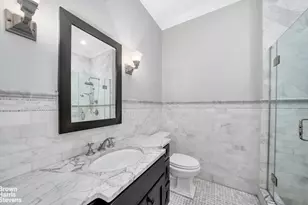 24 W 70th St, New York City, NY 10023 - Photo 8