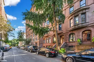 24 W 70th St, New York City, NY 10023 - Photo 12