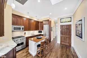 24 W 70th St, New York City, NY 10023 - Photo 4