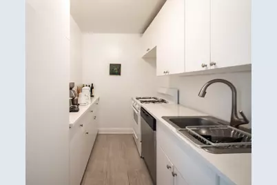 330 E 33rd Street #3N, New York City, NY 10016 - Photo 4