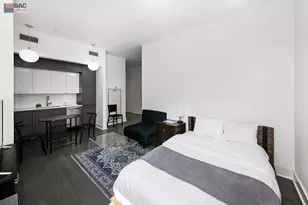 416 W 52nd St, New York, NY 10019 - Photo 4