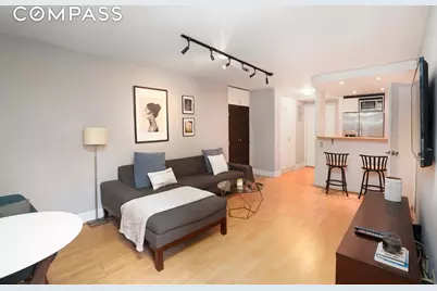 301 E 75th Street #2G, New York City, NY 10021 - Photo 2
