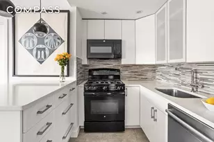 520 W 23rd St, New York, NY 10011 - Photo 4