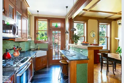 47 Sterling Street, New York City, NY 11225 - Photo 4