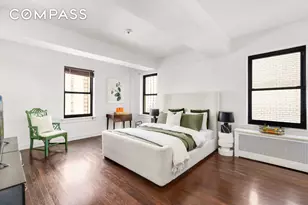 227 E 57th St, New York City, NY 10022 - Photo 4