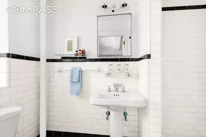 227 E 57th Street #14G, New York City, NY 10022 - Photo 8