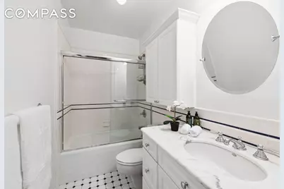 167 Perry Street #2H, New York City, NY 10014 - Photo 6