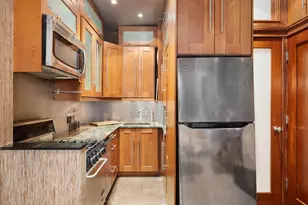 454 W 50th St, New York City, NY 10019 - Photo 4