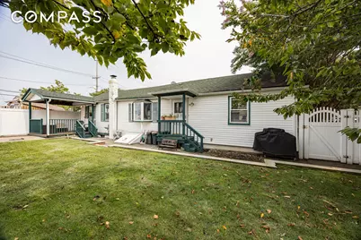 355 D Dormans Court #D, New York City, NY 11693 - Photo 14