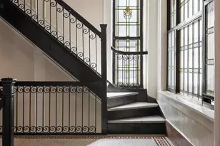 251 W 89th St, New York City, NY 10024 - Photo 18