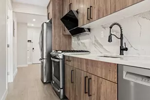 1546 Broadway, New York City, NY 11221 - Photo 4