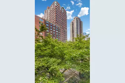 300 Albany Street #4K, New York City, NY 10280 - Photo 6