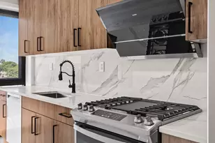 1546 Broadway, New York City, NY 11221 - Photo 2