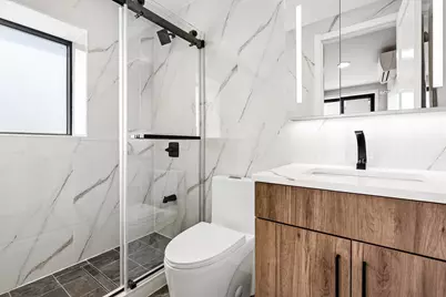 1546 Broadway #5-A, New York City, NY 11221 - Photo 6