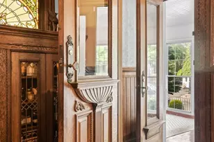 685 E 22nd St, New York City, NY 11210 - Photo 2