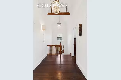 685 E 22nd Street, New York City, NY 11210 - Photo 24