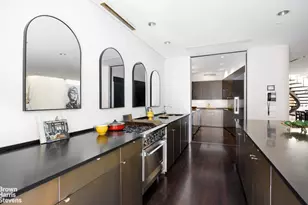 42 Downing St, New York City, NY 10014 - Photo 4