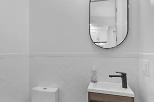 1173 E 43rd St, New York City, NY 11210 - Photo 12