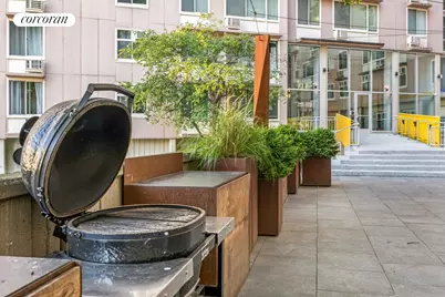 555 Main Street #1608, New York City, NY 10044 - Photo 10