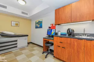 1175 York Ave, New York City, NY 10065 - Photo 4