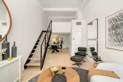 421 Hudson Street #524, New York City, NY 10014 - Photo 2