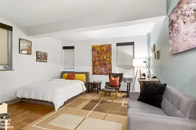 360 Cabrini Boulevard #3J, New York City, NY 10034 - Photo 2