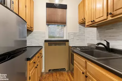 360 Cabrini Boulevard #3J, New York City, NY 10034 - Photo 4