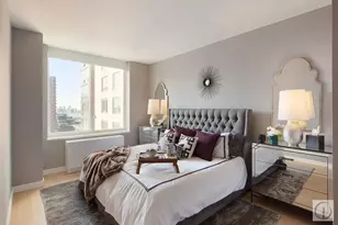 550 W 45th St, New York City, NY 10036 - Photo 2