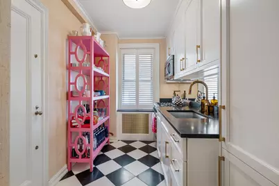 400 E 59th Street #3-A, New York City, NY 10022 - Photo 10