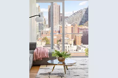 547 W 47th Street #1114, New York City, NY 10036 - Photo 8