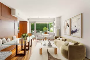 165 W 18th St, New York City, NY 10011 - Photo 2