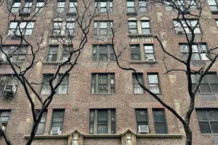 210 E 73rd St, New York City, NY 10021 - Photo 10