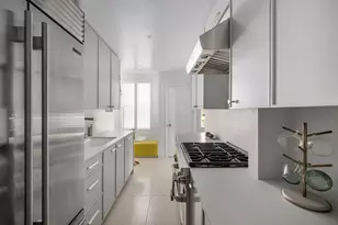 419 E 57th St, New York City, NY 10022 - Photo 8